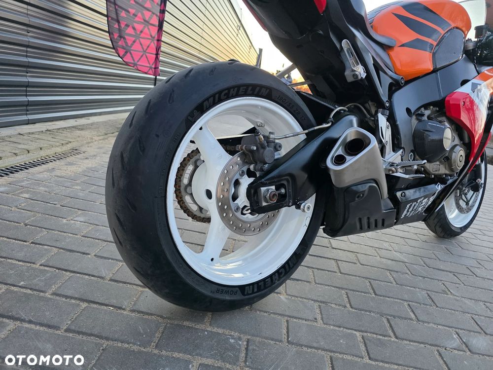 Honda CBR - 8