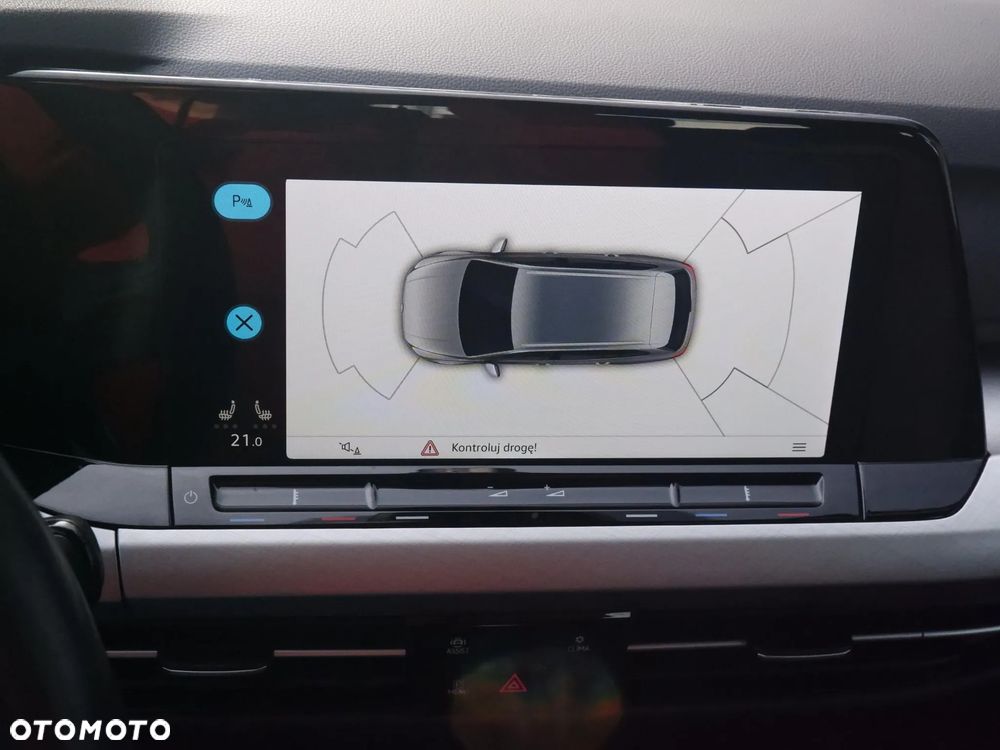 Volkswagen Golf VIII 1.5 TSI EVO Life - 31