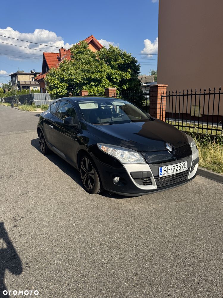 Renault Coupe - 1