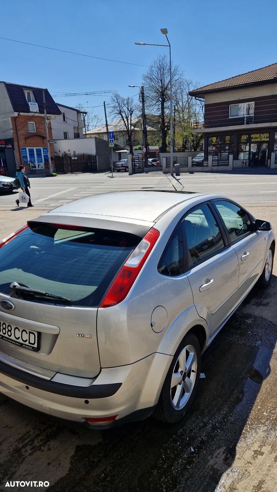 Ford Focus 1.6 TDCi DPF Fun X - 3