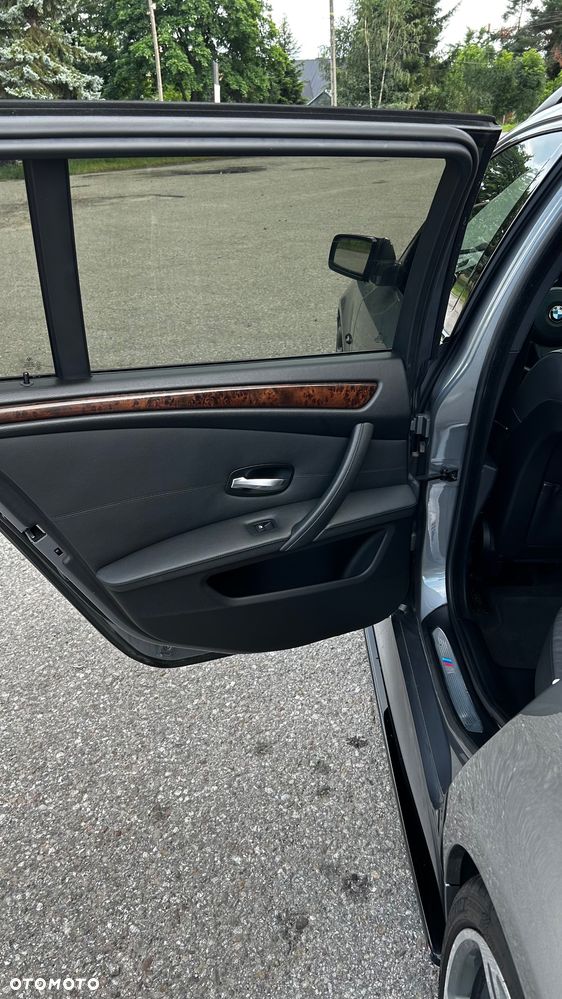 BMW Seria 5 530d - 17