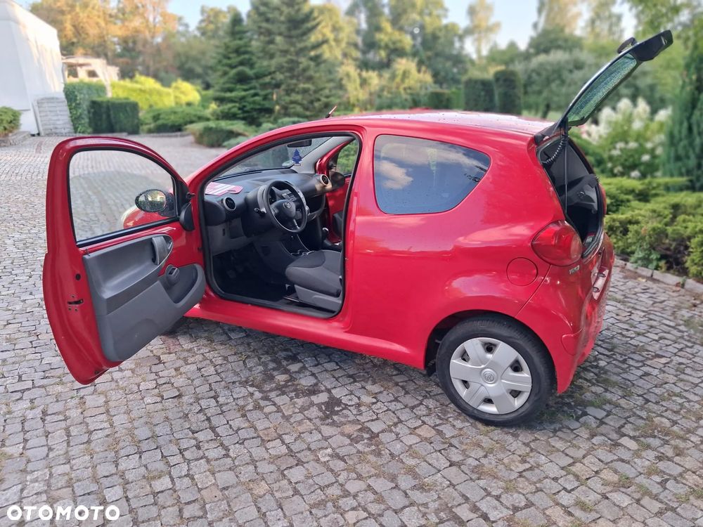 Toyota Aygo - 14
