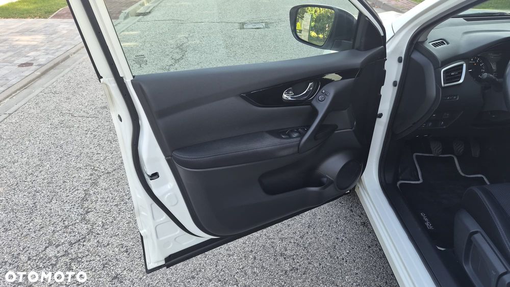 Nissan Qashqai 1.2 DIG-T Tekna - 10