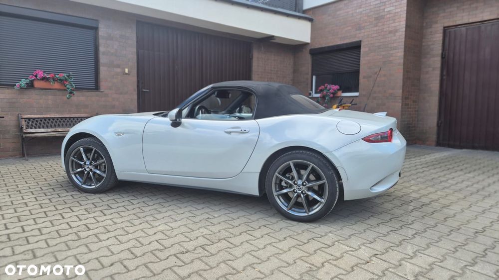 Mazda MX-5 2.0 Exclusive - 3