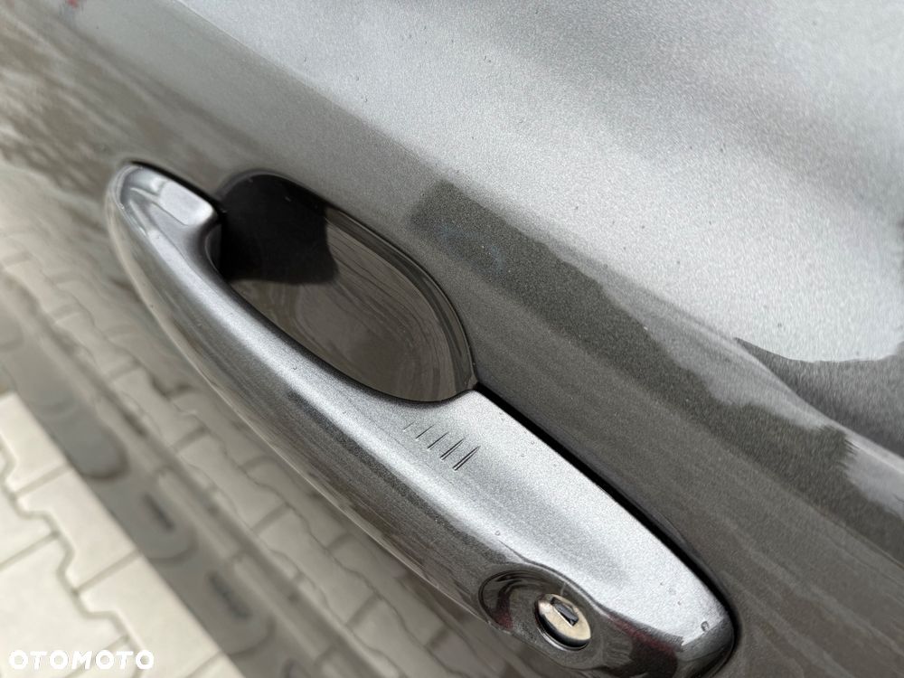 Ford Focus 1.5 EcoBlue Start-Stopp-System TITANIUM X - 22