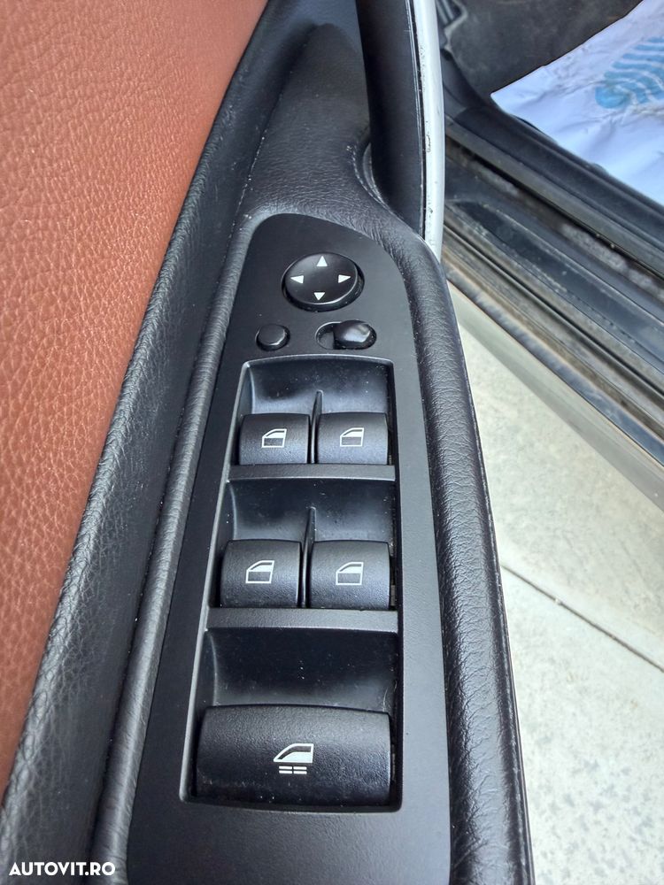 BMW Seria 1 120d DPF Edition Lifestyle - 23