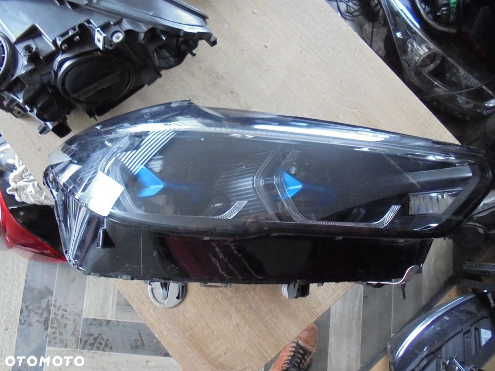 BMW X5 X6 G05 G06 LAMPA PRAWY PRZÓD EUROPA - 2