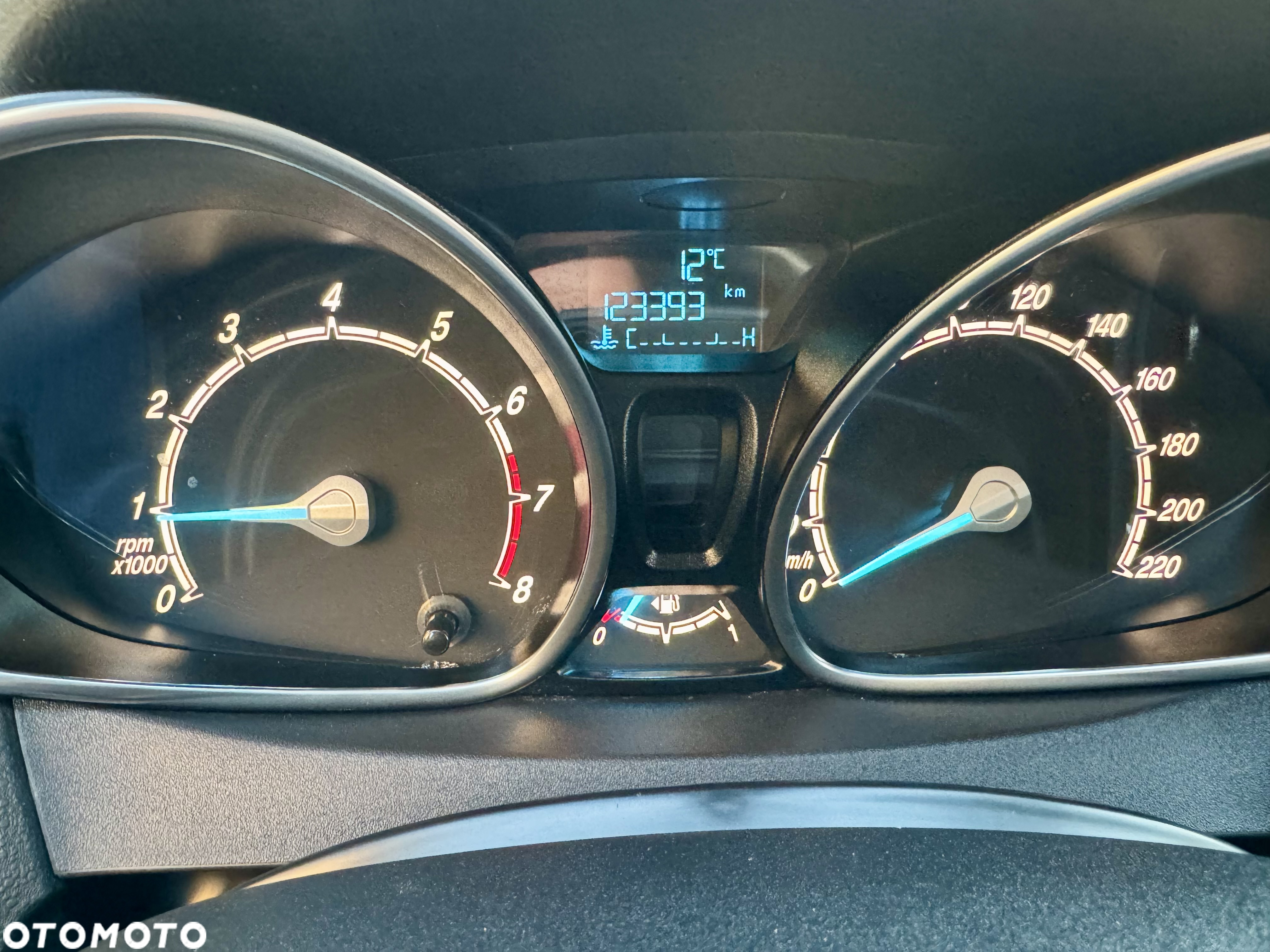 Ford Fiesta 1.0 EcoBoost Start-Stop Titanium - 30