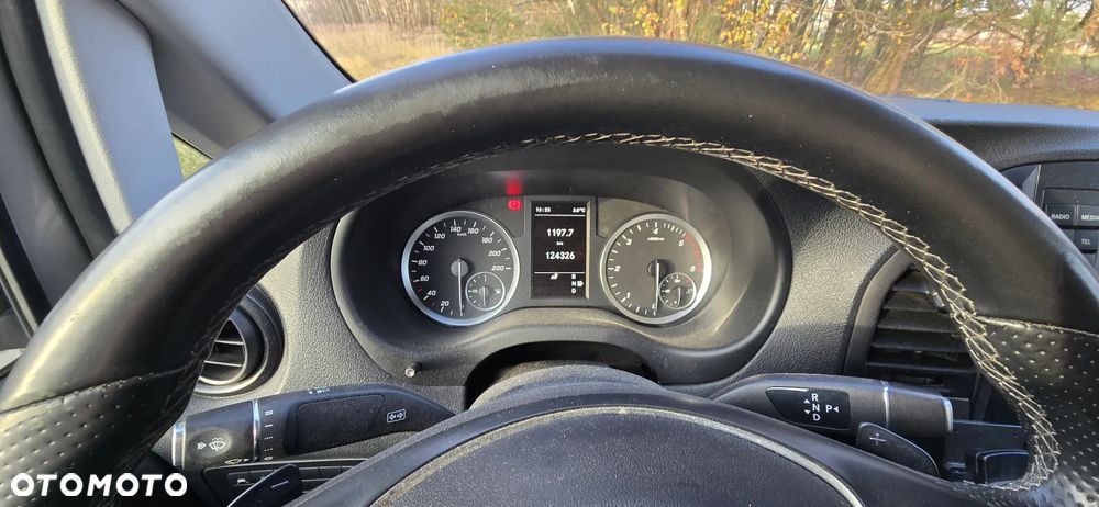 Mercedes-Benz VITO - 8