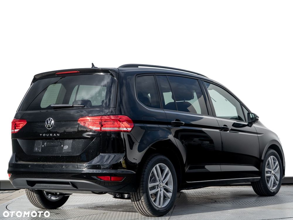 Volkswagen Touran - 5