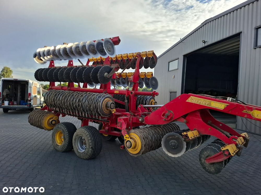 Väderstad Carrier 820 2011 rok , Nowe Talerze , Nie  Malowany , Stan Bardzo  Dobry - 10
