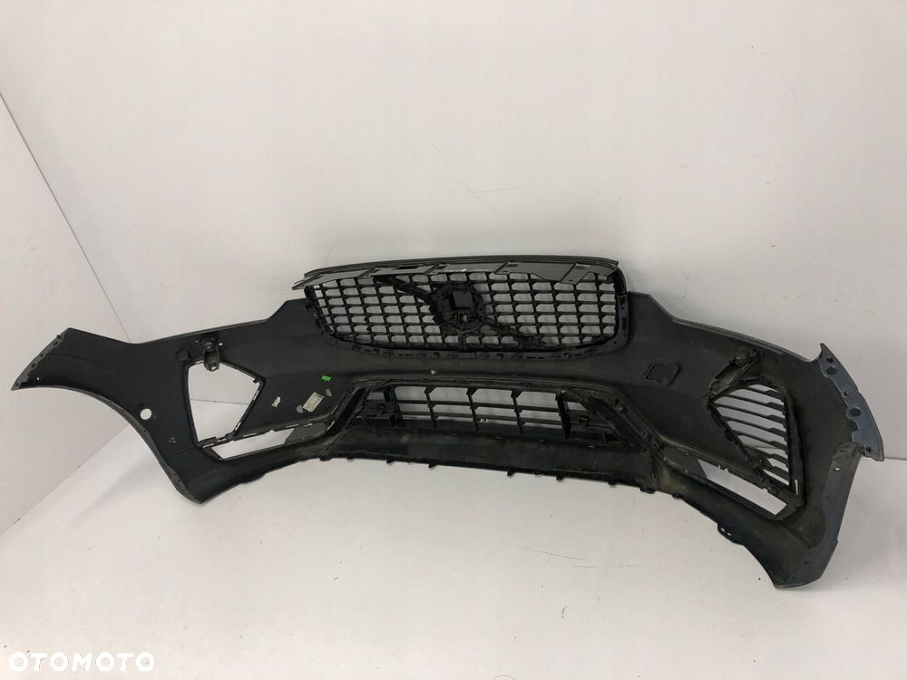 VOLVO XC60 II 2 LIFT R DEESIGN 2022- ZDERZAK PRZEDNI - 6