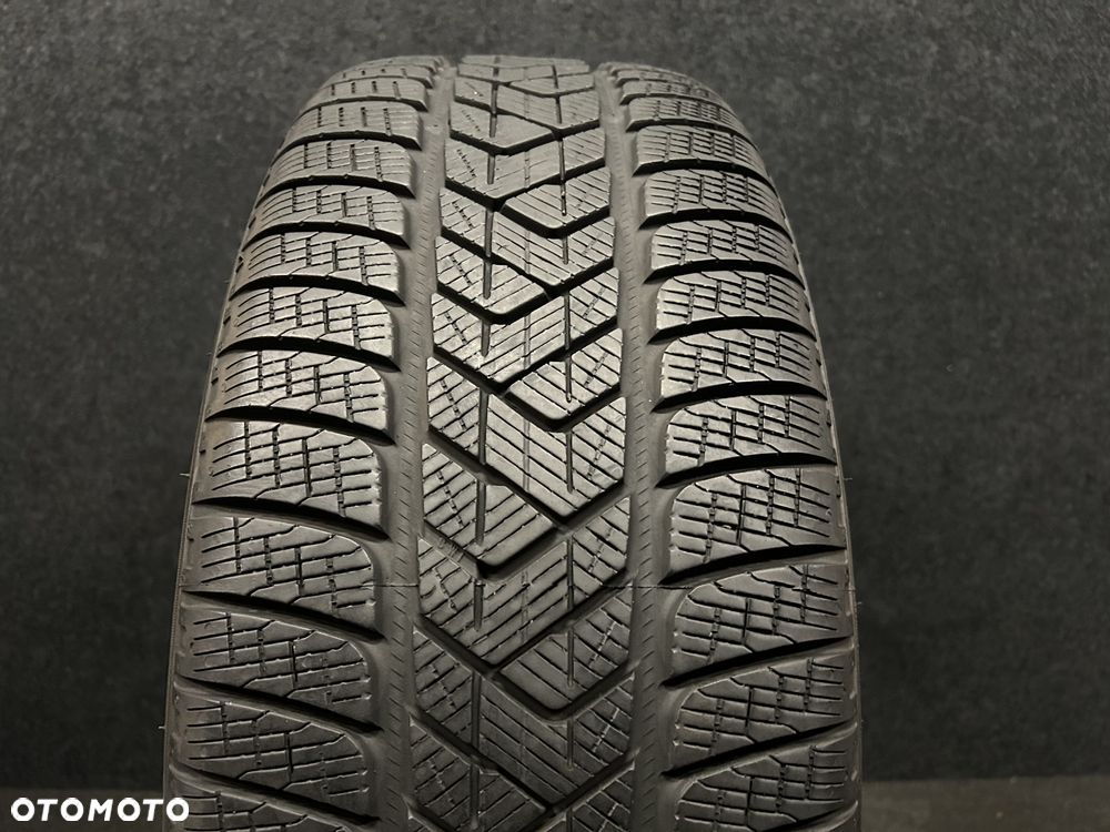 Pirelli Scorpion Winter 235/60/18 103H 1szt. Ładna! - 2