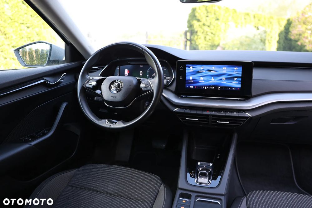 Skoda Octavia 2.0 TDI DSG Edition - 16