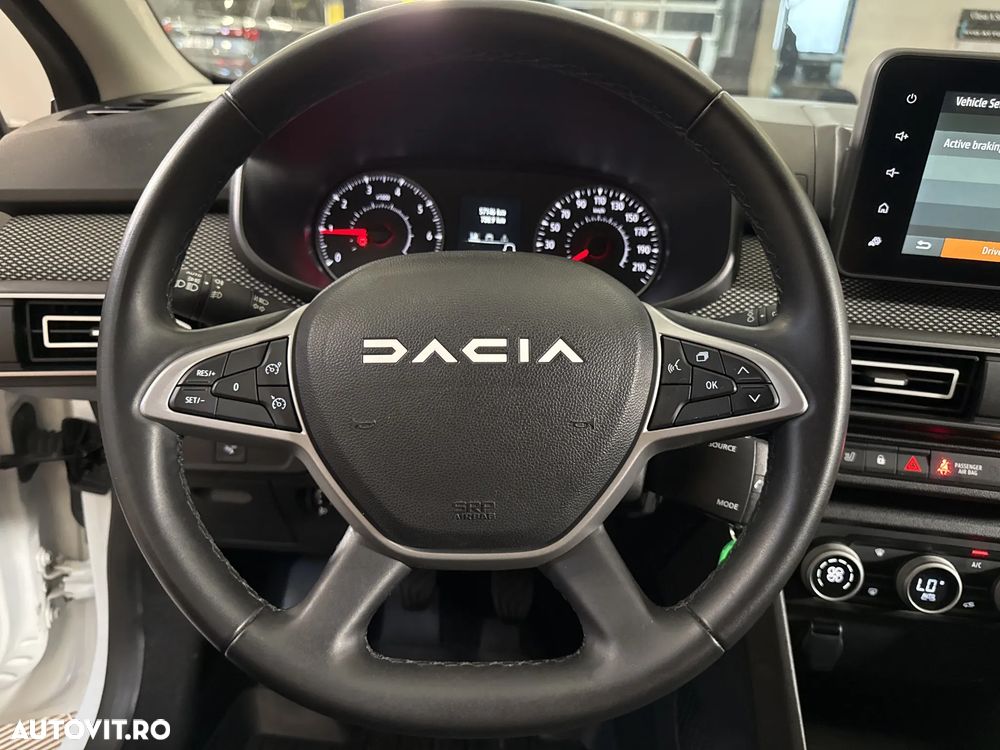Dacia Sandero - 16