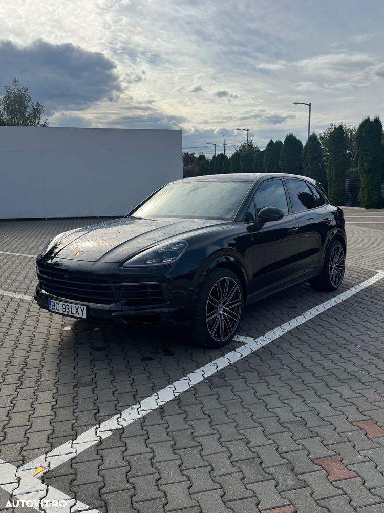 Porsche Cayenne Standard - 6