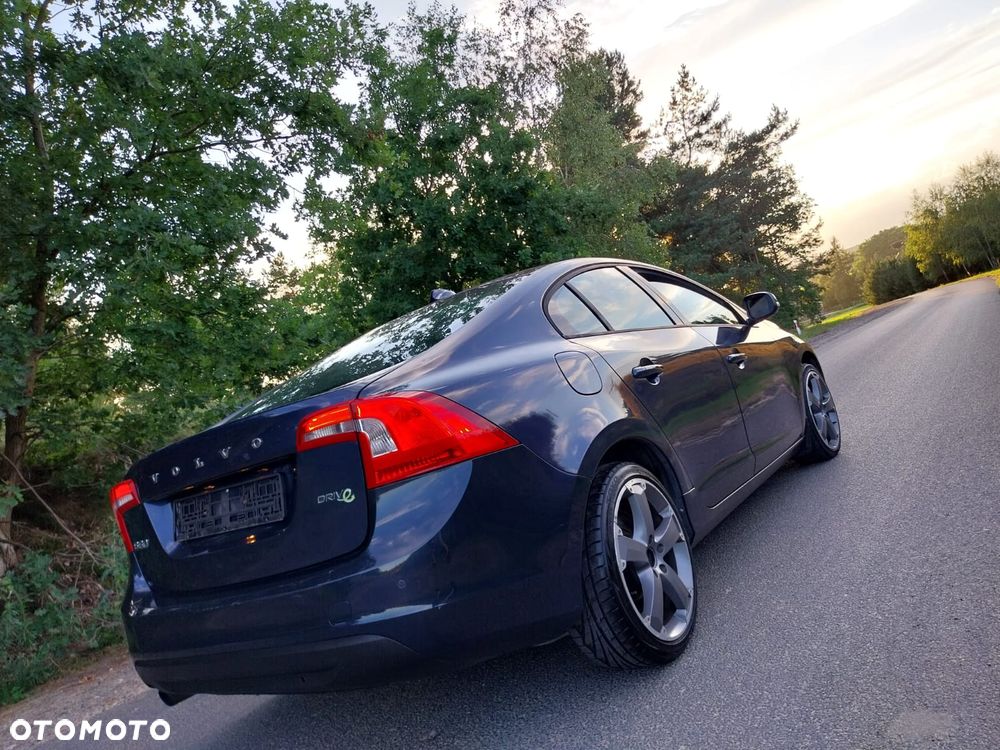 Volvo S60 DRIVe Kinetic - 14