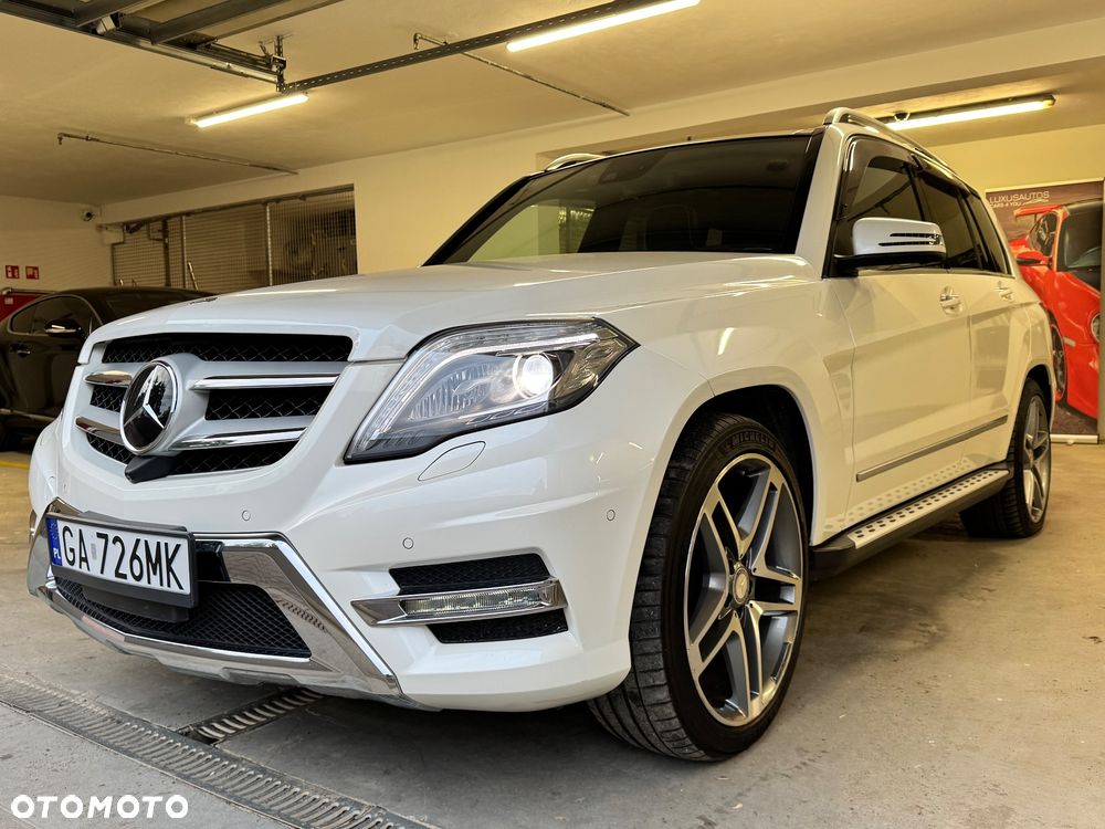 Mercedes-Benz GLK 350 4Matic (BlueEFFICIENCY) 7G-TRONIC - 1