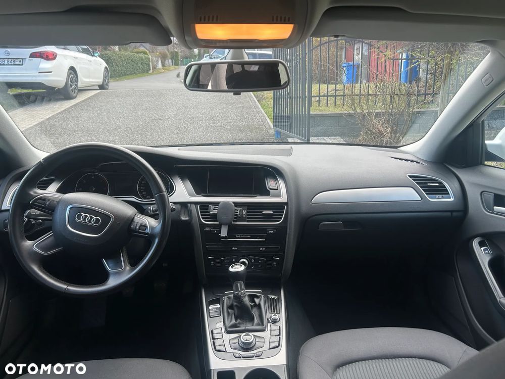 Audi A4 Avant 2.0 TDI - 19