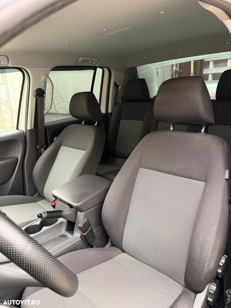 Volkswagen Amarok - 5