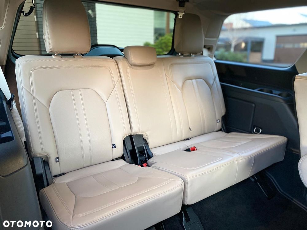 Ford Expedition - 28