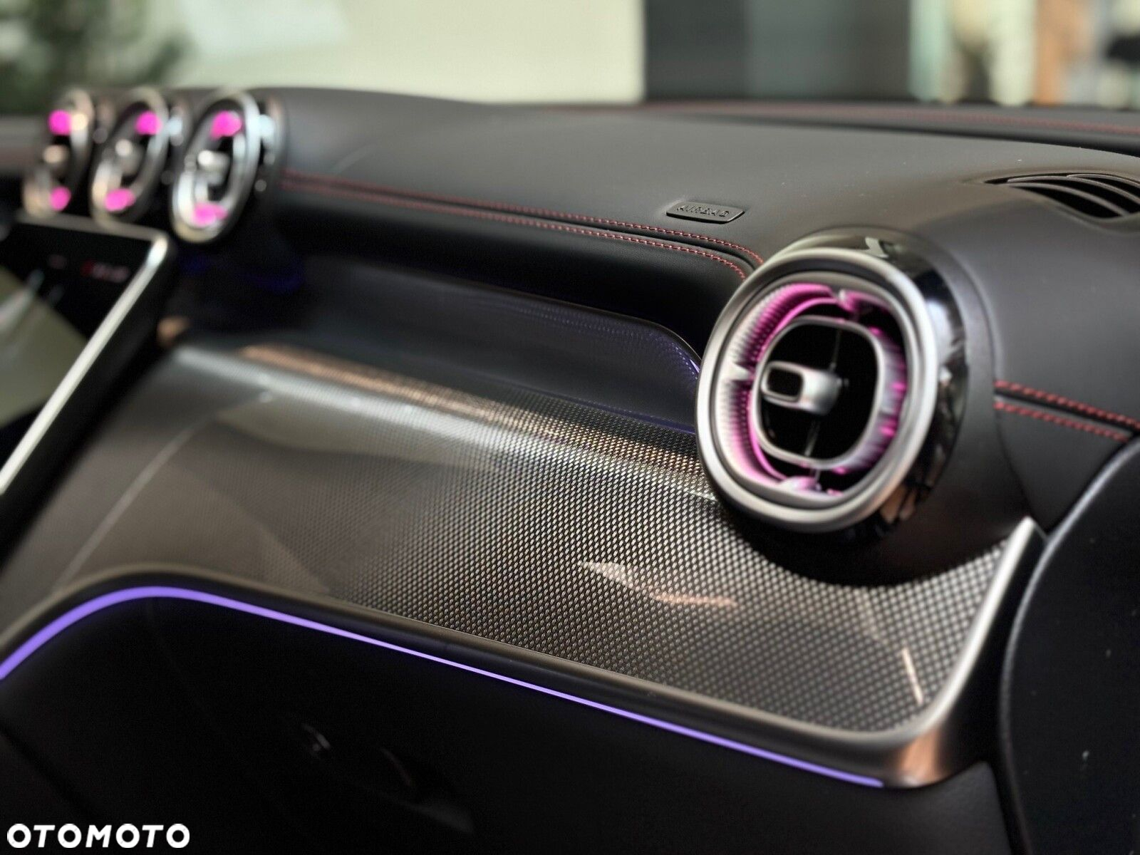 Mercedes-Benz GLC - 16