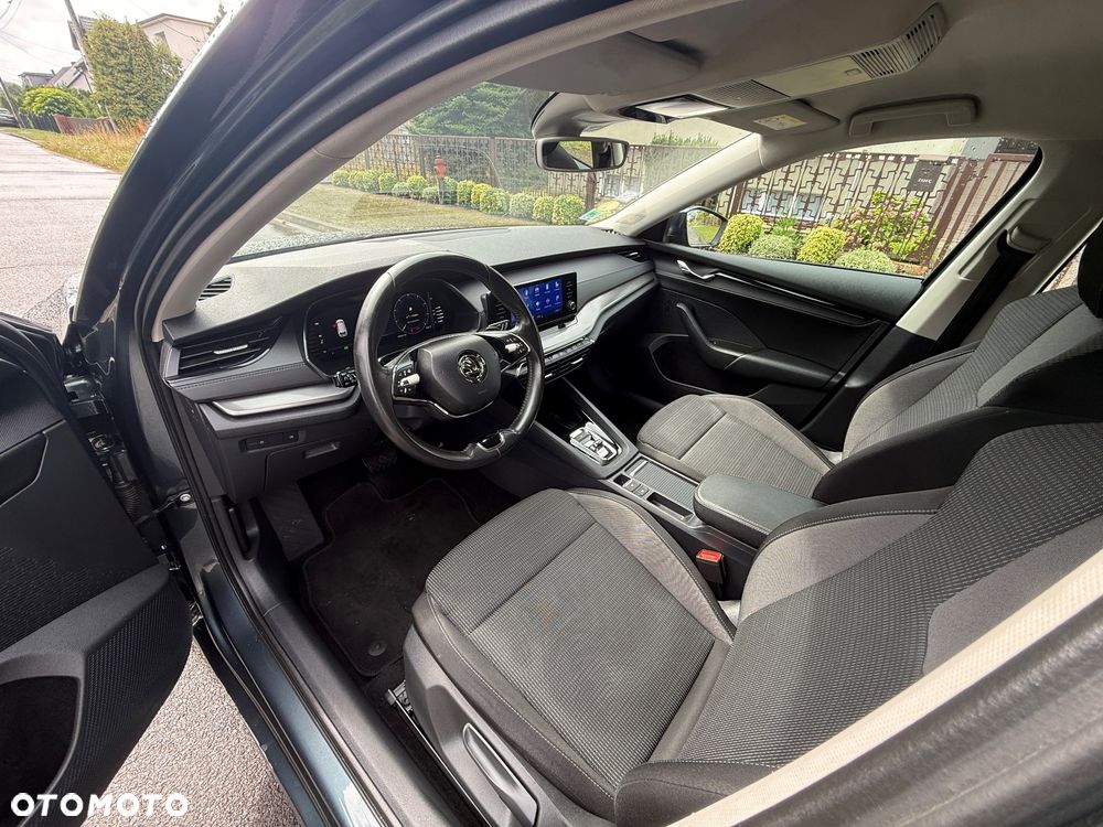 Skoda Octavia 2.0 TDI SCR Style DSG - 20