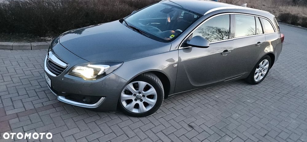 Opel Insignia 2.0 CDTI Cosmo S&S - 17