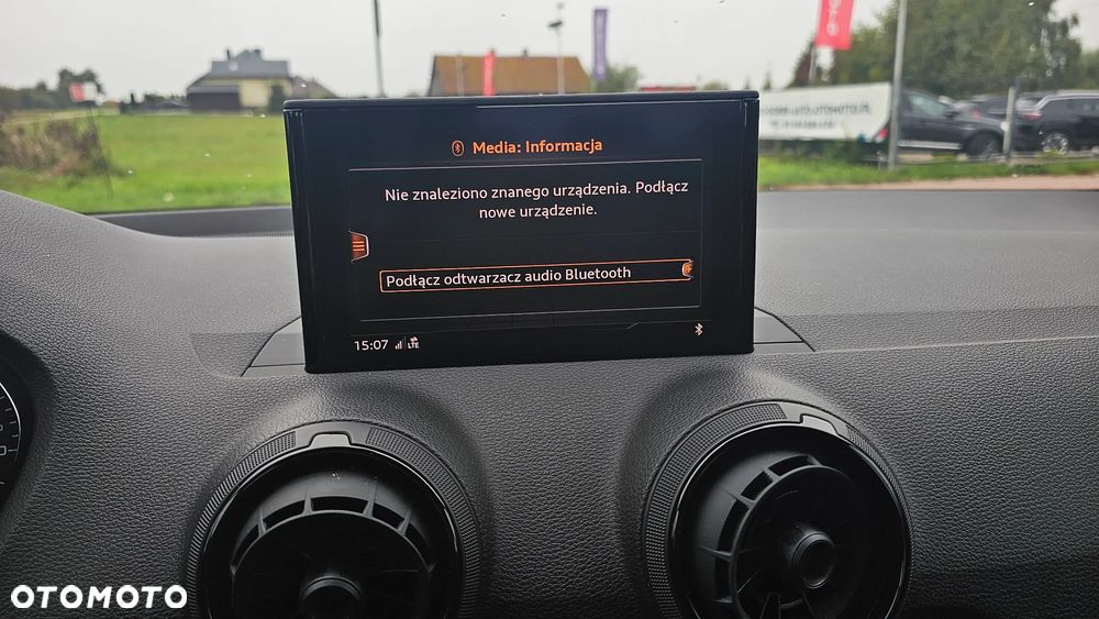 Audi Q2 30 TDI sport - 17