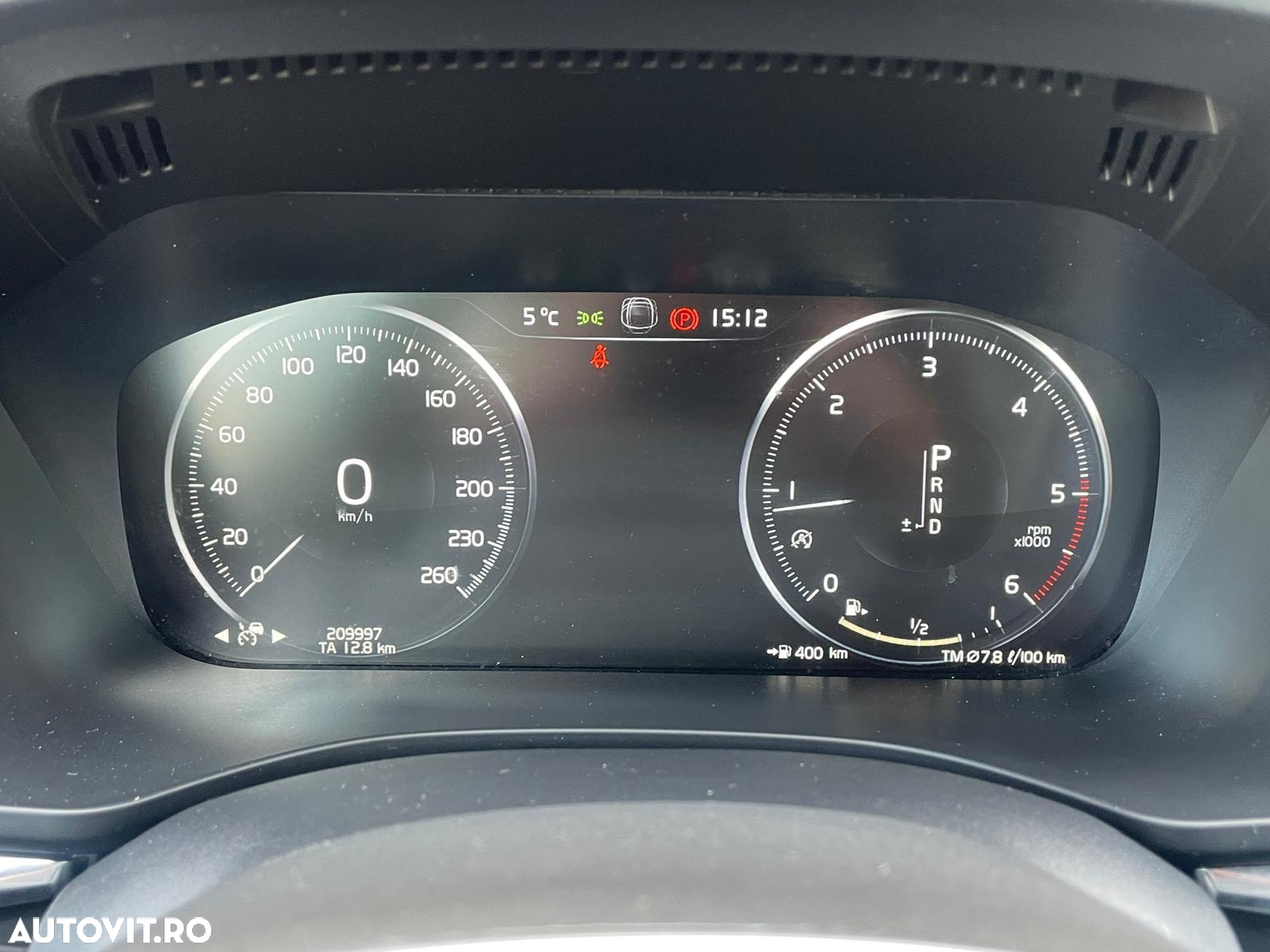 Volvo XC 60 D4 Geartronic Momentum - 12