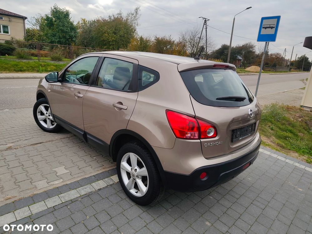 Nissan Qashqai ver-1-6-visia - 6