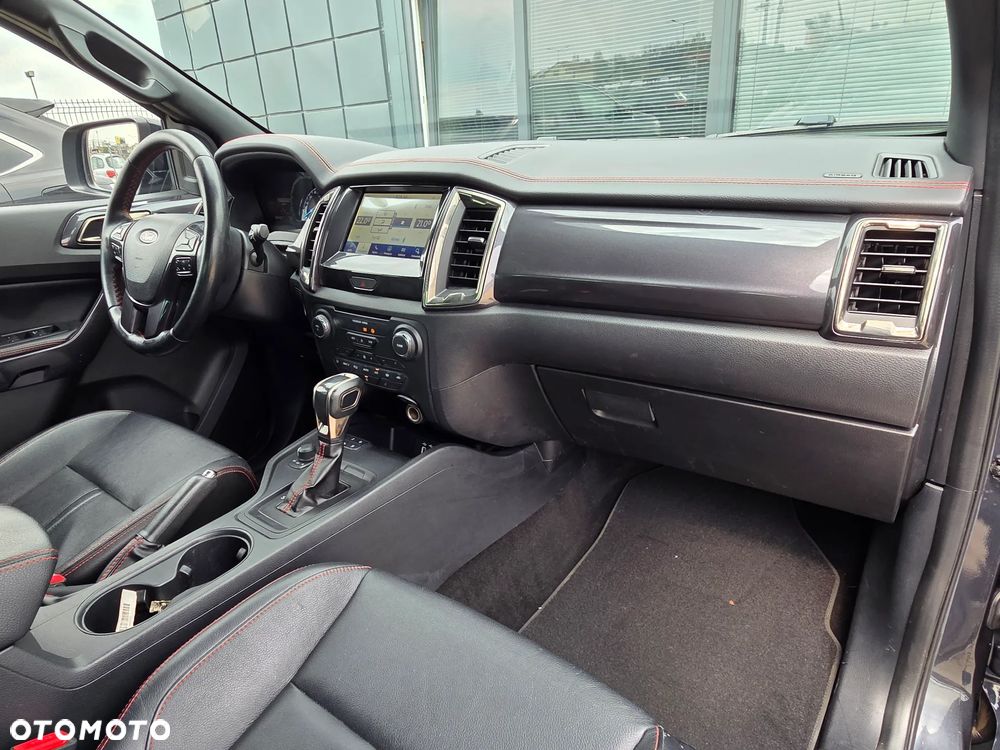 Ford Ranger 2.0 EcoBlue 4x4 DC Wildtrak - 32