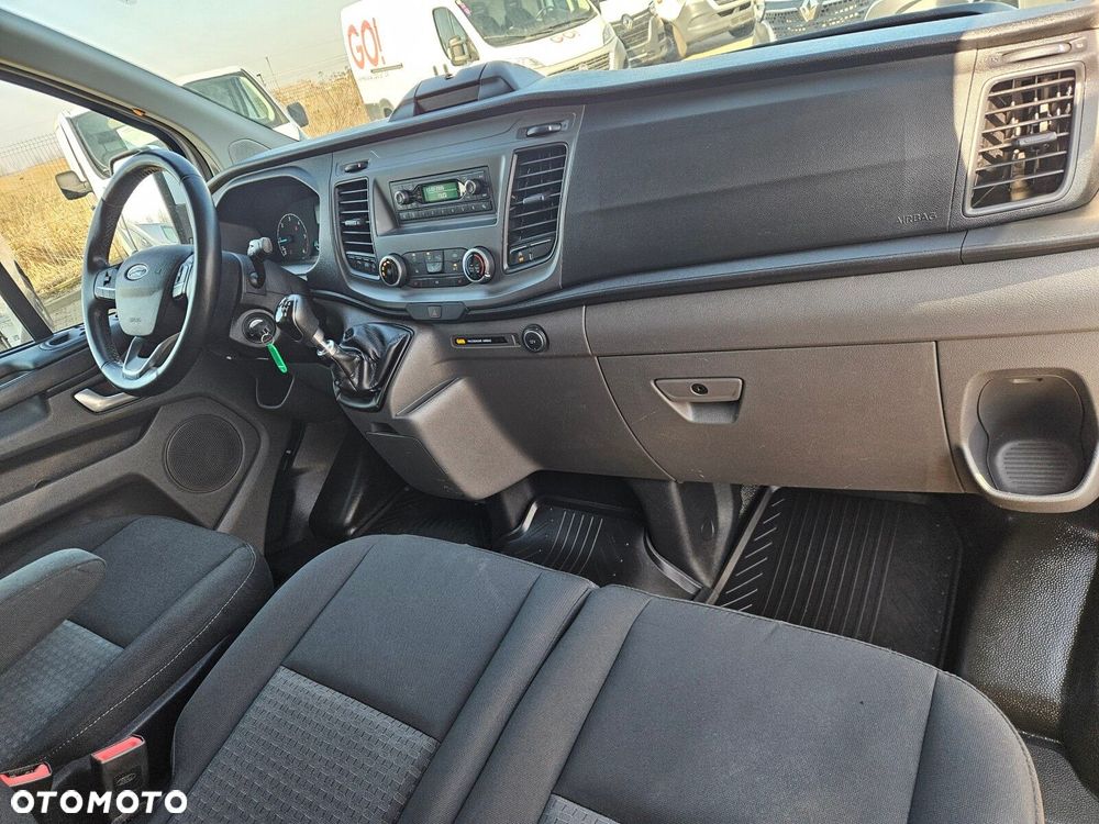 Ford transit-custom L2H2 *69900zł NETTO* Regały + podjazd 2.0TdCi/170KM - 30