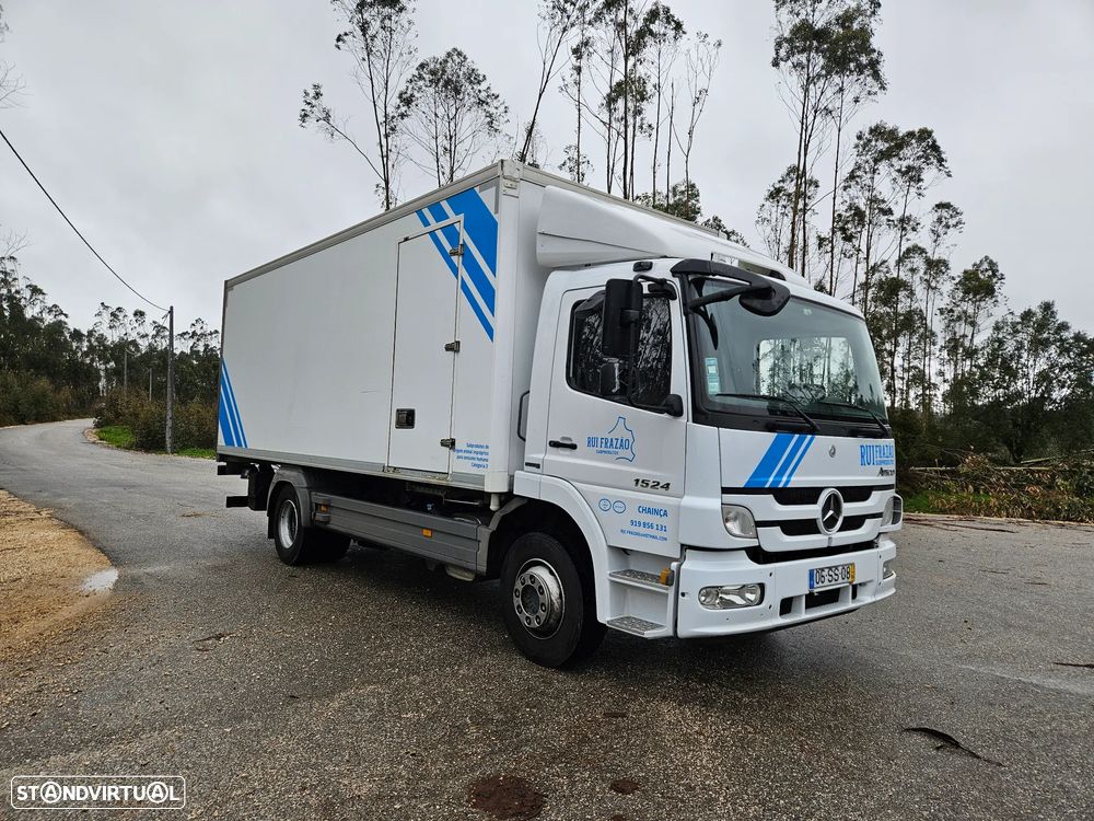 Mercedes Benz 1524 - 2