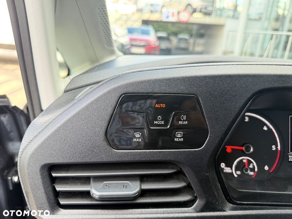 Volkswagen CADDY MODIFIED PARTITION WALL - 30