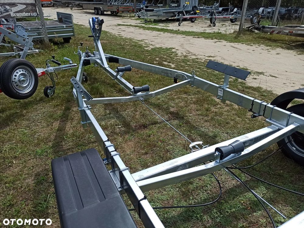 TEMARED Przyczepa B20 łódź do 6,5m DMC 2000 kg podłodziowa - 7