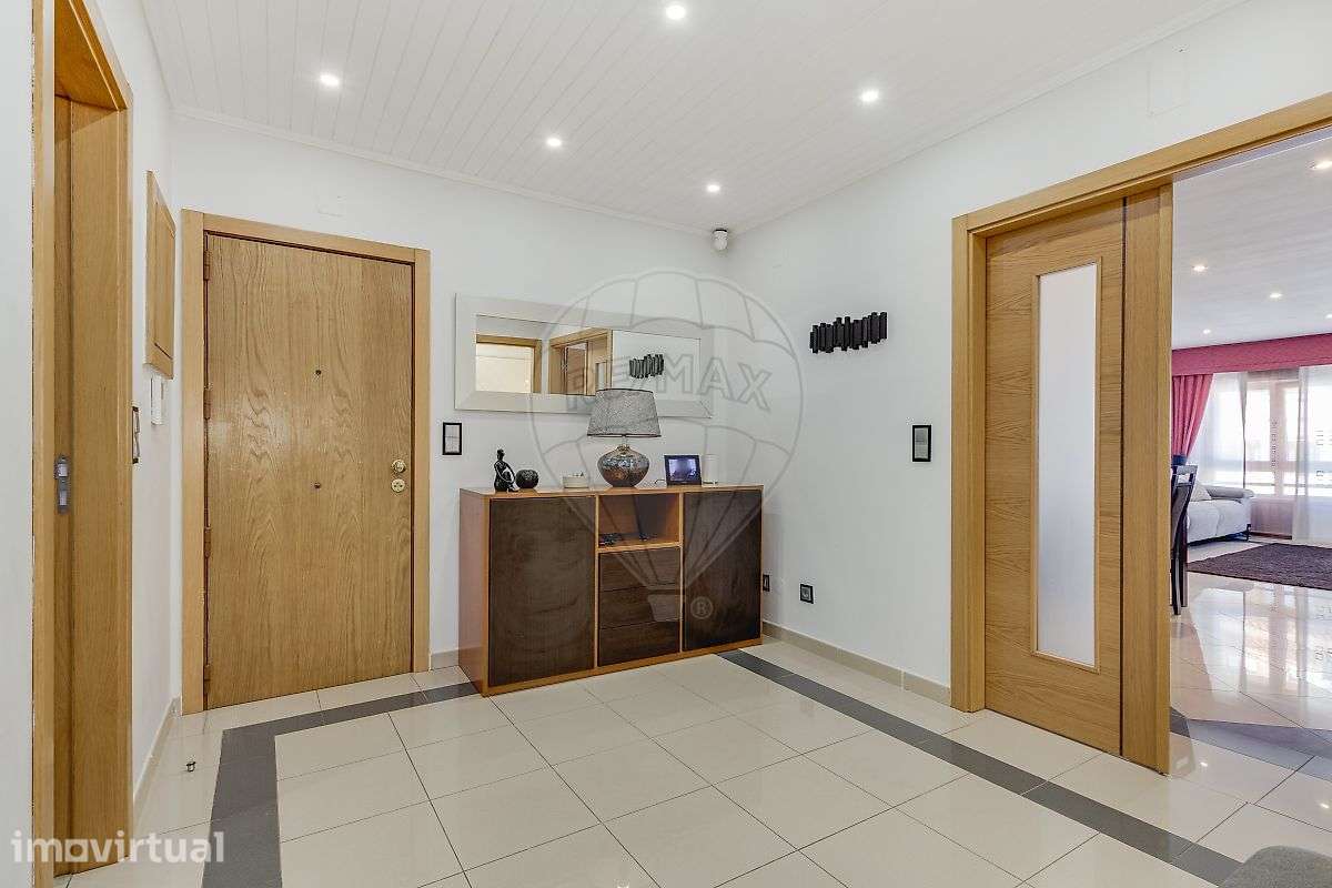 Apartamento T4 para venda - Grande imagem: 3/36