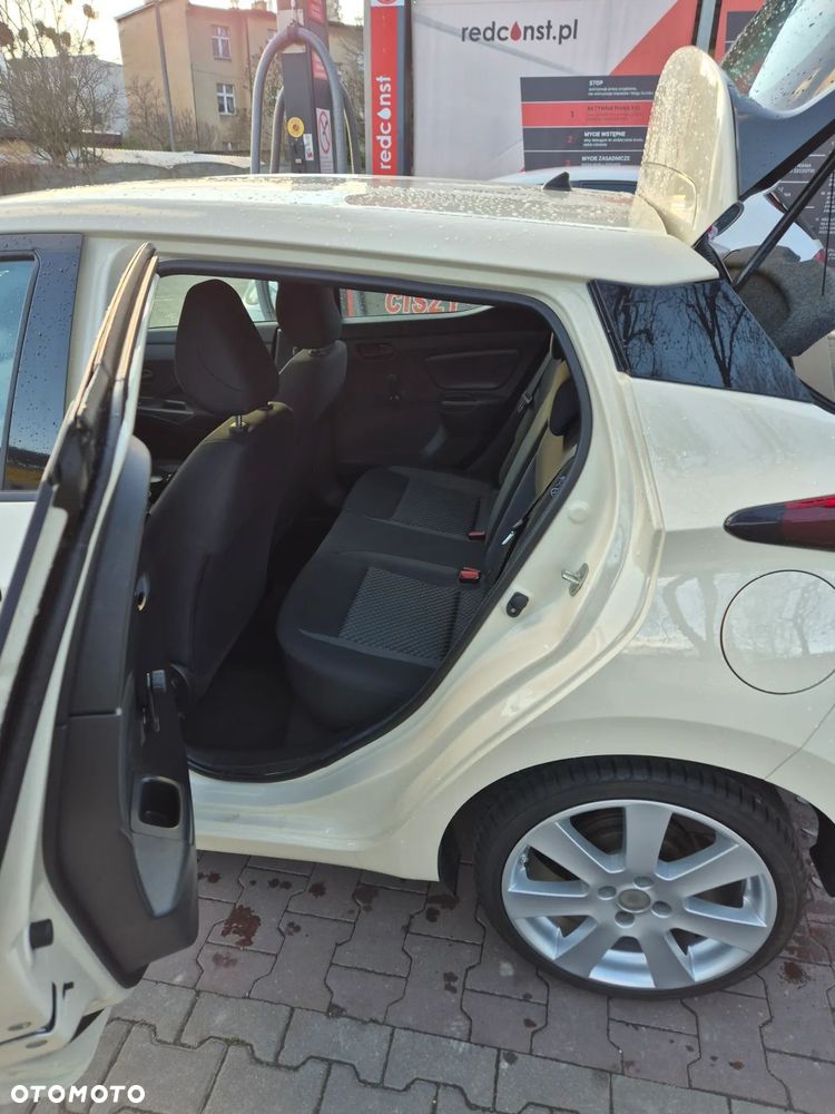 Nissan Micra 1.0 Acenta - 6