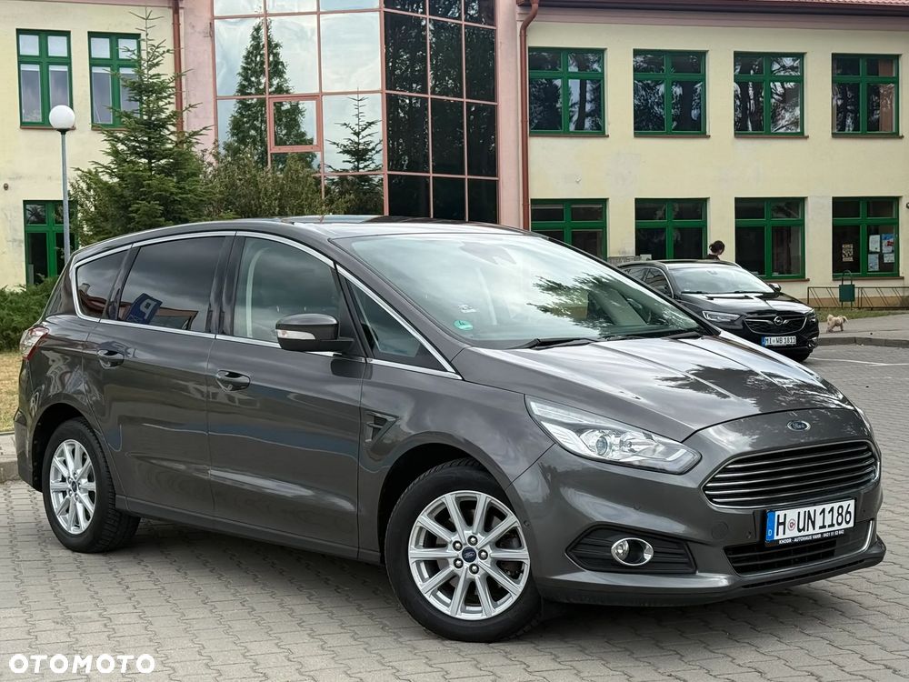 Ford S-Max 2.0 TDCi Titanium - 1