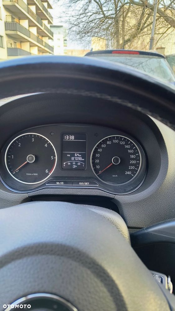 Volkswagen Polo 1.6 TDI Life - 12