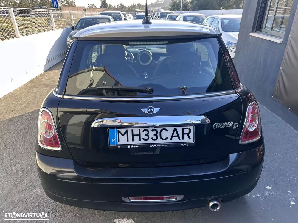 MINI 3 Portas Cooper D - 6