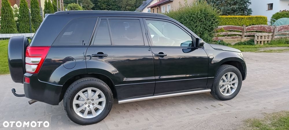 Suzuki Grand Vitara - 2