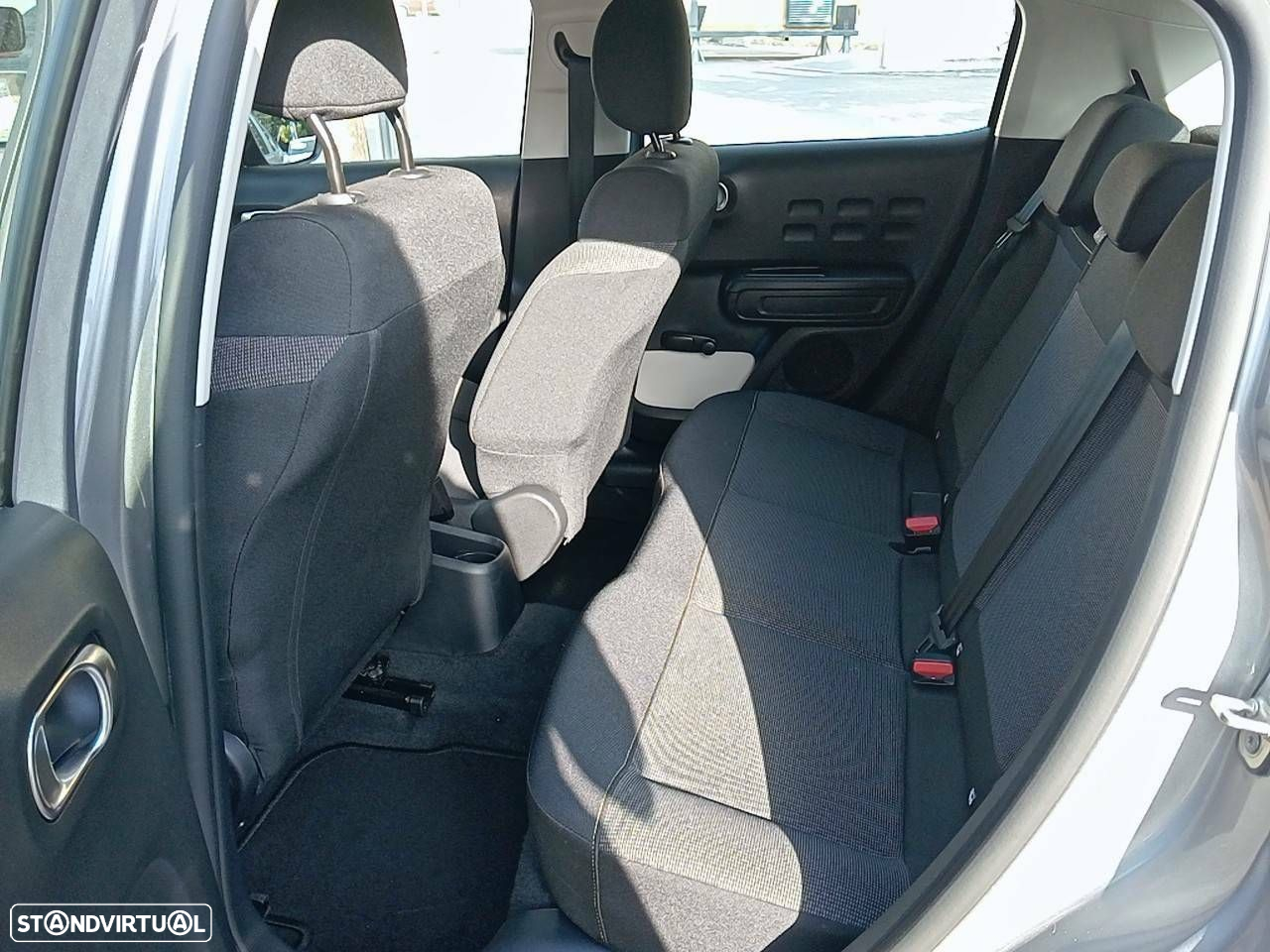 Citroën C3 1.2 PureTech Plus - 10