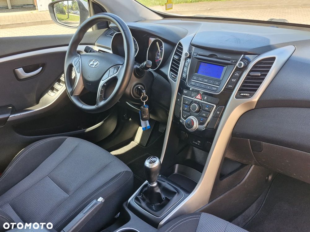Hyundai i30 i30cw 1.6 CRDi Trend - 15