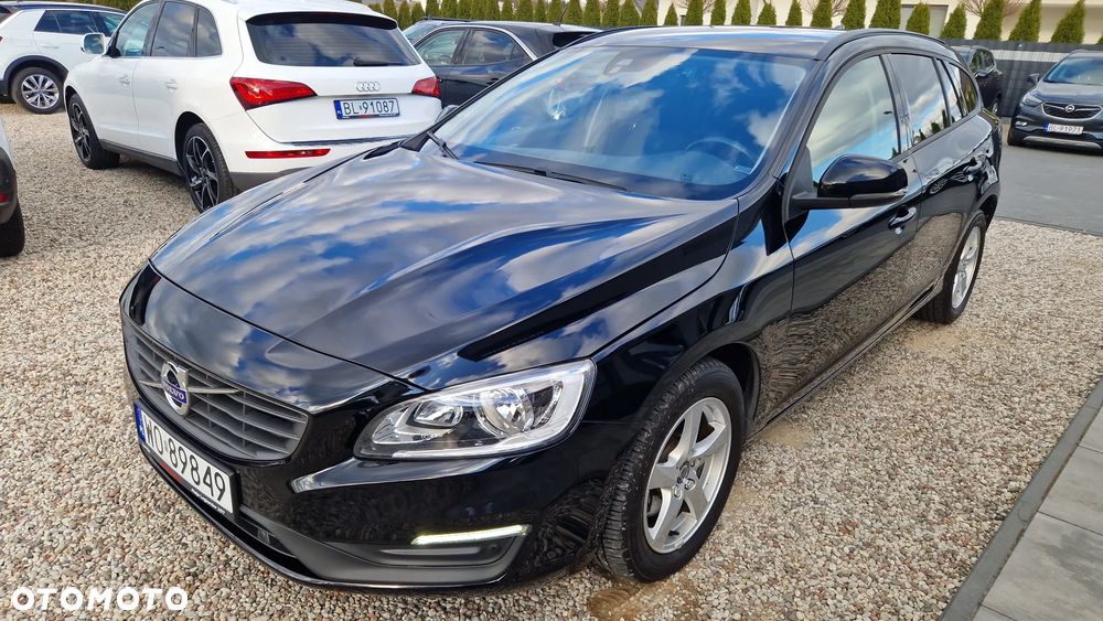 Volvo V60 D2 Kinetic - 33