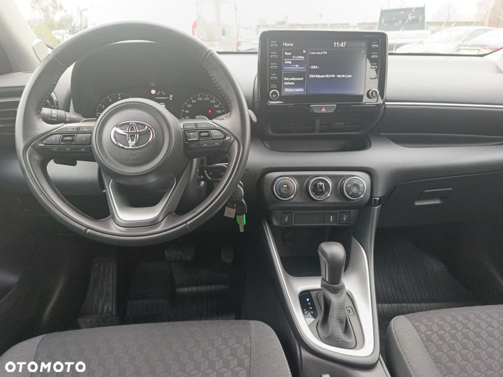 Toyota Yaris 1.5 Comfort CVT - 11