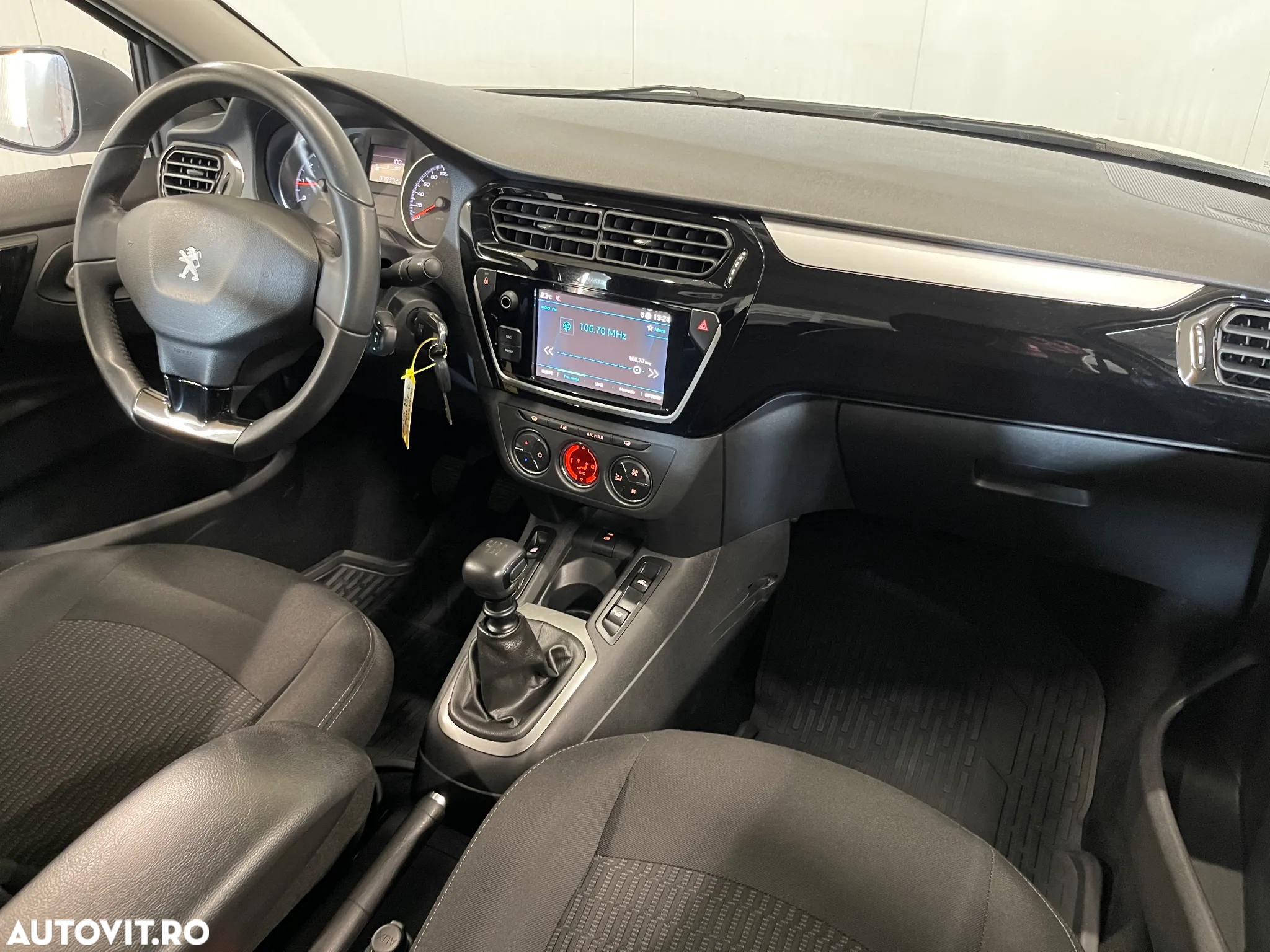Peugeot 301 1.5 BlueHDI FAP Active - 8
