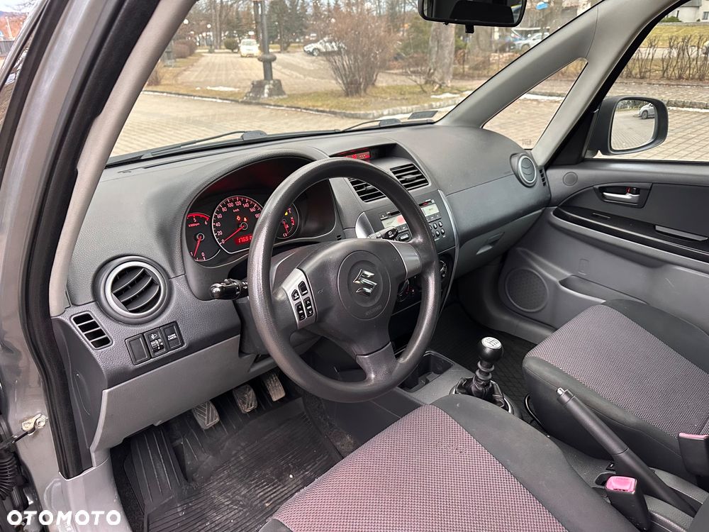 Suzuki SX4 - 13