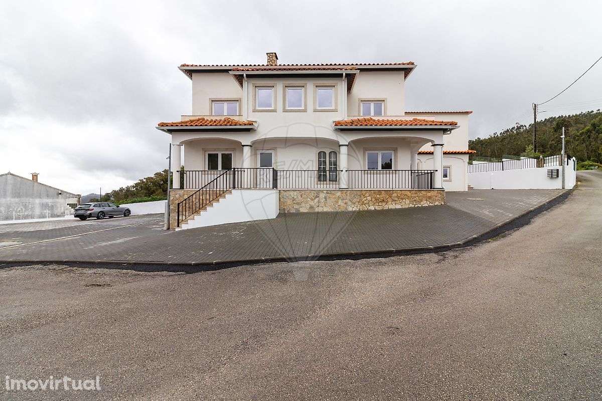 Moradia T9 para venda - Grande imagem: 4/46