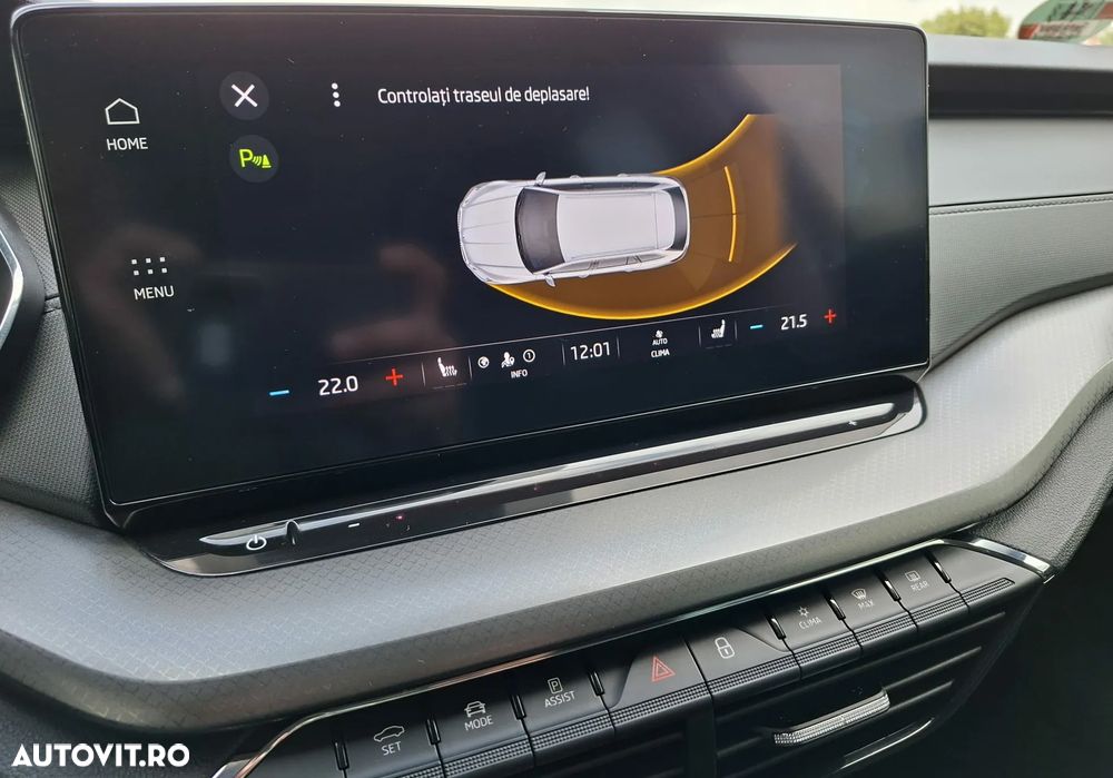 Skoda Octavia Combi 2.0 TDI DSG Style - 16